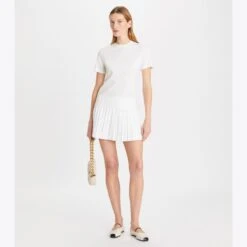 Tory Burch Embroidered Logo T-Shirt -Chic Style Shop Embroidered20Logo20T Shirt.TB 151125 100 20230209 OMFRO.pdp 1200x1200 1