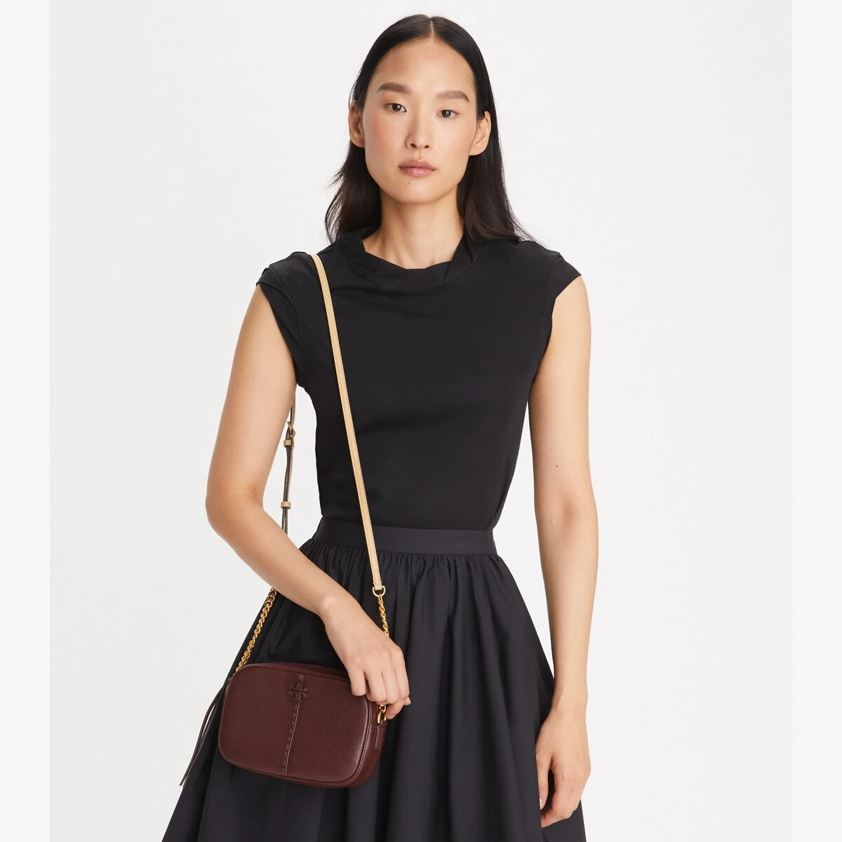 Tory Burch McGraw Textured Leather Camera Bag 5 Tory Burch McGraw Textured Leather Camera Bag - Image 3