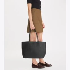 Tory Burch McGraw Tote 20 Tory Burch McGraw Tote -Chic Style Shop McGraw20Tote.TB 152221 001 20230710 OMADD.pdp 1200x1200 1