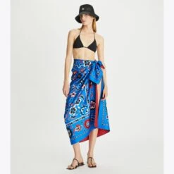 Tory Burch Oversized Pisces Dream Silk Square 9 Tory Burch Oversized Pisces Dream Silk Square -Chic Style Shop Oversized20Pisces20Dream20Silk20Square.TB 150984 440 20230515 OMACC.pdp 1200x1200 1