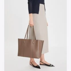 Tory Burch Perry Triple-Compartment Tote Bag 32 Tory Burch Perry Triple-Compartment Tote Bag -Chic Style Shop Perry20Triple Compartment20Tote20Bag.TB 81932 093 20230209 OMADD.pdp 1200x1200 1