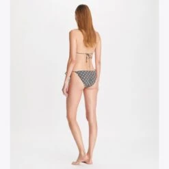 Tory Burch Printed String Bikini Top -Chic Style Shop Printed20String20Bikini20Top.TB 81715 410 20220616 OMBAC.pdp 1200x1200 1