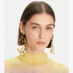 Tory Burch Roxanne Cascade Earring -Chic Style Shop Roxanne20Cascade20Earring.TB 149733 700 20230411 OMACC.pdp 1200x1200 1