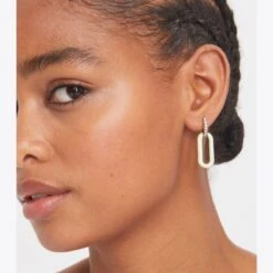 Tory Burch Roxanne Link Earring -Chic Style Shop Roxanne20Link20Earring.TB 141789 700 20230118 OMACC.pdp 1200x1200 1