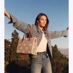 Tory Burch Small T Monogram Denim Tote -Chic Style Shop Small20T20Monogram20Denim20Tote.TB Campaign 20221207 EOMC 005.pdp 1200x1200 1