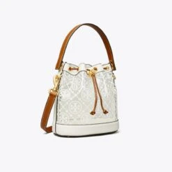 Tory Burch T Monogram Clear Bucket Bag 10 Tory Burch T Monogram Clear Bucket Bag -Chic Style Shop T20Monogram20Clear20Bucket20Bag.TB 148676 999 SLANG.pdp 1200x1200 1