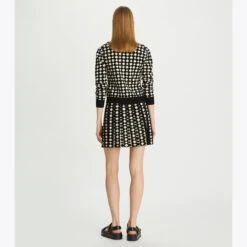 Tory Burch Viscose Jacquard Skirt 9 Tory Burch Viscose Jacquard Skirt -Chic Style Shop Viscose20Jacquard20Skirt.TB 152210 042 20230515 OMBAC.pdp 1200x1200 1